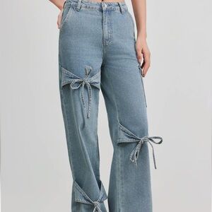 CIDER DENIM LOW RISE SOLID BOW JEANS💗